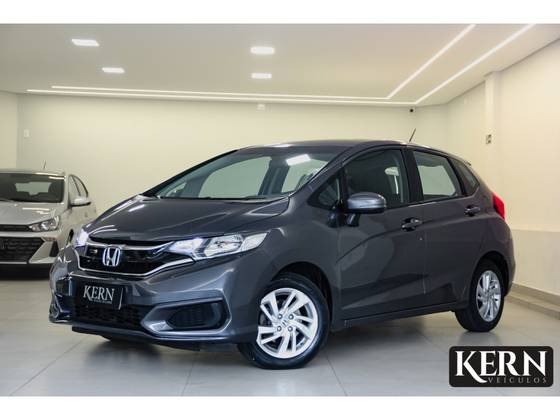HONDA FIT 1.5 DX 16V FLEX 4P MANUAL HONDA FIT 1.5 DX 16V FLEX 4P MANUAL